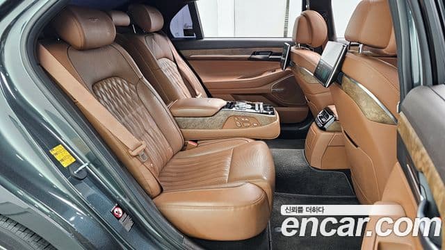 Genesis G90 Premium Luxury, 2019 12