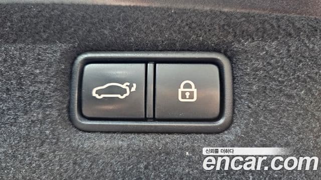 Genesis G90 Premium Luxury, 2019 20