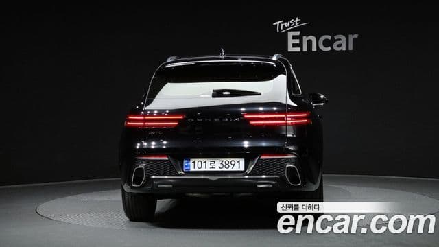 Genesis GV70, 2023 4