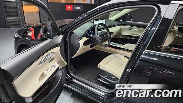 Genesis GV70, 2023 11