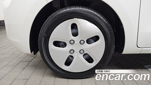 Kia The / новый New Ray Prestige, 2022 все фото