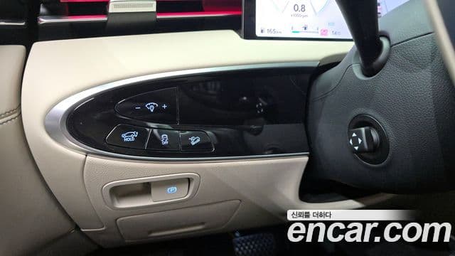 Genesis GV70, 2025 18