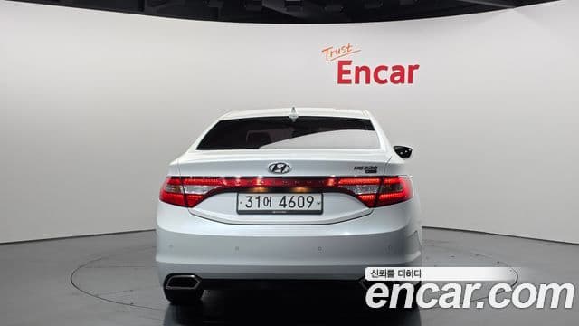 Hyundai Grandeur HG Modern, 2015 4