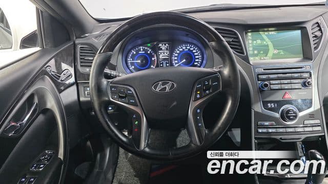 Hyundai Grandeur HG Modern, 2015 14