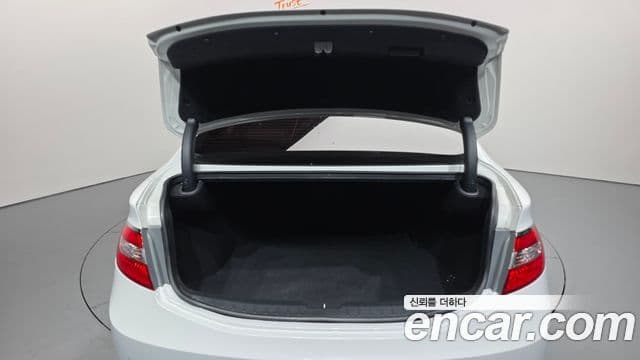 Hyundai Grandeur HG Modern, 2015 20