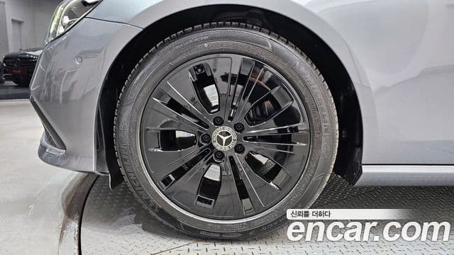 Mercedes-Benz E-класс W213 Avantgarde, 2021 все фото