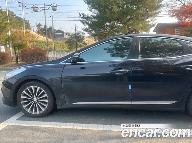 Hyundai Grandeur HG Premium, 2014 3