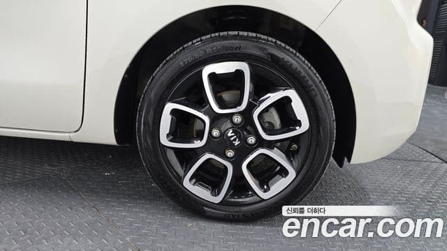 Kia The / новый New Ray Prestige, 2018 все фото