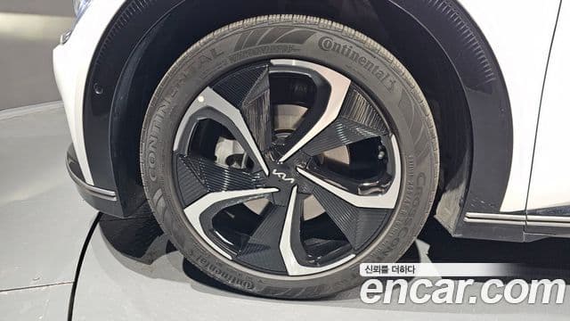 Kia EV6 Earth, 2023 все фото