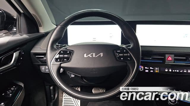 Kia EV6 Earth, 2023 13