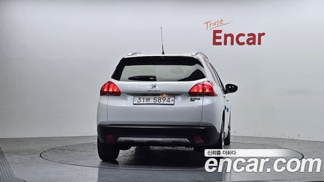 Peugeot 2008 1.6 e-HDi Felline L, 2015 4