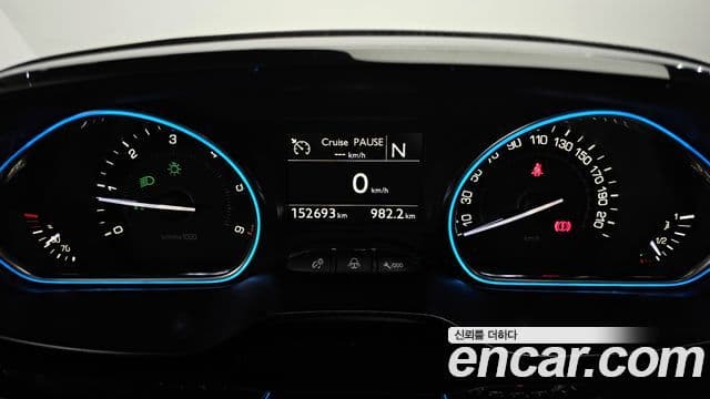 Peugeot 2008 1.6 e-HDi Felline L, 2015 8