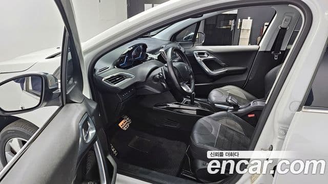 Peugeot 2008 1.6 e-HDi Felline L, 2015 10