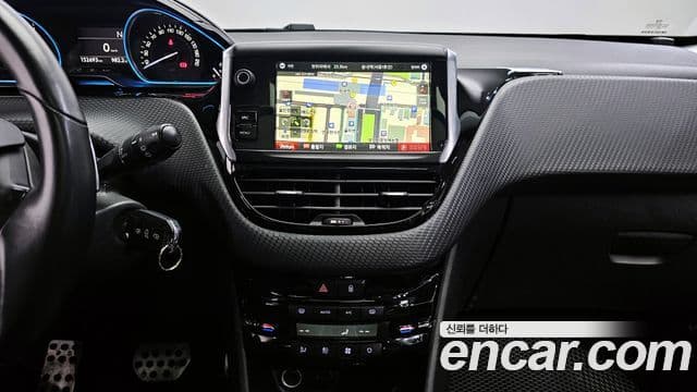 Peugeot 2008 1.6 e-HDi Felline L, 2015 14