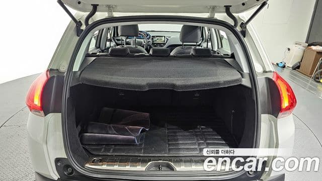 Peugeot 2008 1.6 e-HDi Felline L, 2015 20