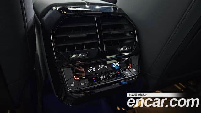 BMW iX xDrive50 Sport Plus, 2023 18