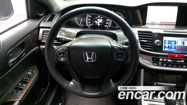 Honda 올뉴어코드 9세대, 2013 13