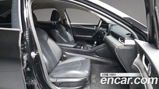 Kia K5 3세대 Trendy, 2022 11
