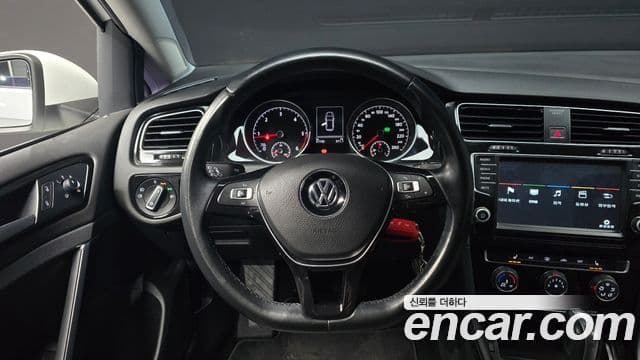 Volkswagen Гольф 7세대, 2014 13