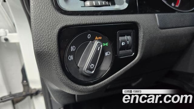 Volkswagen Гольф 7세대, 2014 14