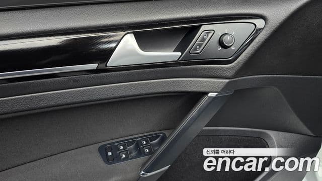 Volkswagen Гольф 7세대, 2014 17