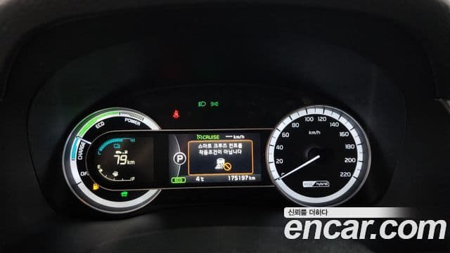 Kia Niro Noblesse, 2018 8