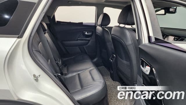 Kia Niro Noblesse, 2018 12