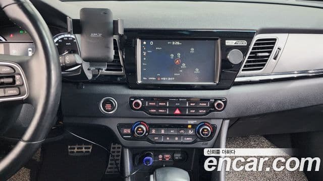 Kia Niro Noblesse, 2018 14