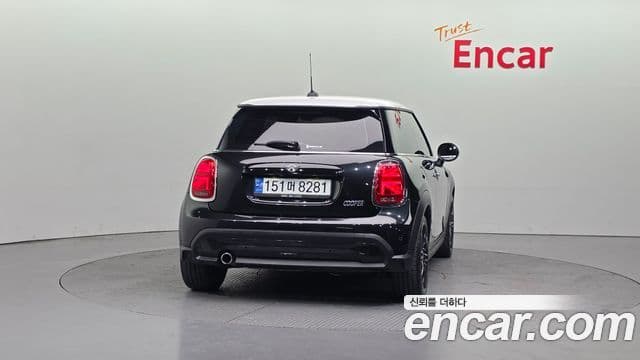 Mini Cooper 3세대, 2023 4