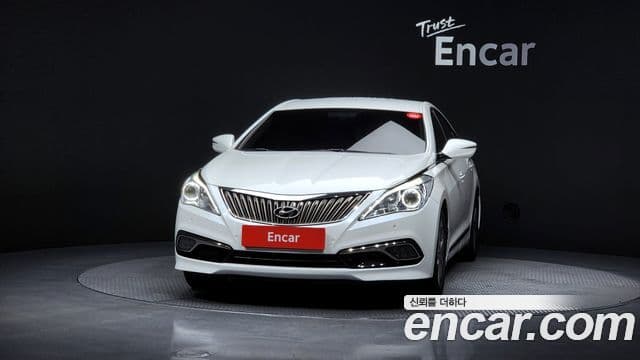 Hyundai Grandeur HG Modern, 2015 3