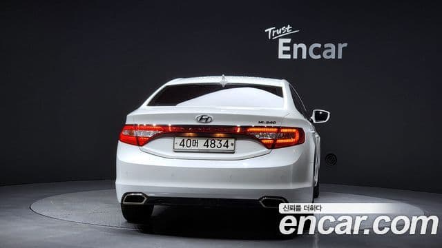 Hyundai Grandeur HG Modern, 2015 4