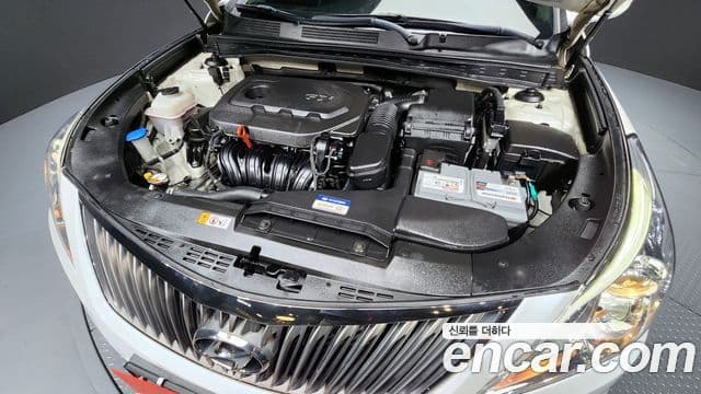 Hyundai Grandeur HG Modern, 2015 6