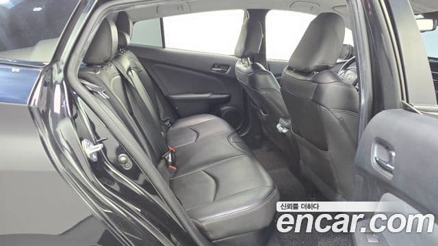 Toyota 프리우스 4세대, 2020 12