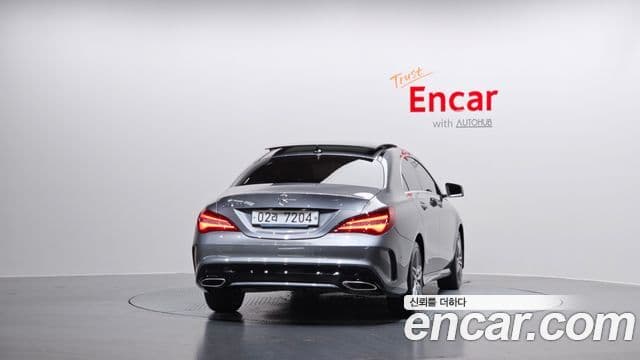 Mercedes-Benz CLA-класс C117 AMG Line, 2018 4