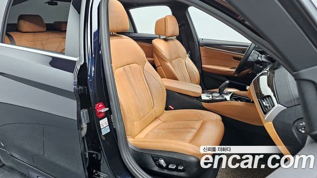 BMW 5시리즈 (G30) 520i M Sport, 2021 10