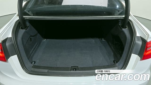 Audi New A6 C7, 2013 20