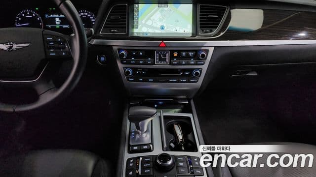 Genesis G80 Premium Luxury, 2017 16