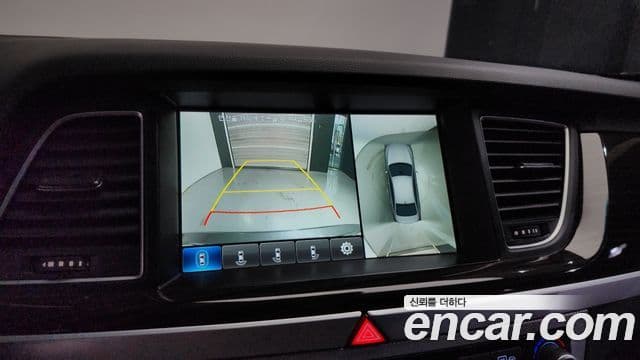 Genesis G80 Premium Luxury, 2017 17