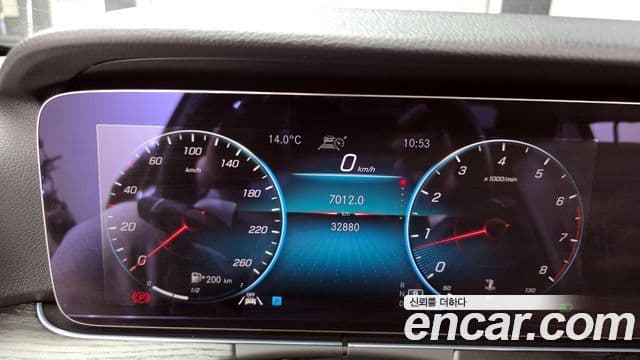 Mercedes-Benz E-класс W213 Avantgarde, 2023 8