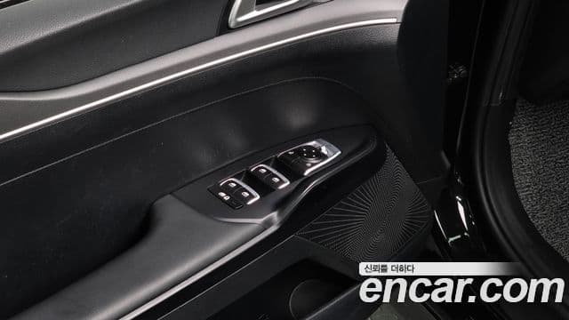 Kia K5 гибрид 3세대 Prestige, 2023 17