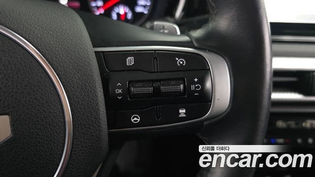 Kia K5 гибрид 3세대 Prestige, 2023 19