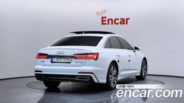 Audi A6 (C8) Premium, 2022 2