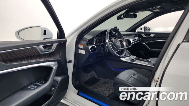 Audi A6 (C8) Premium, 2022 10