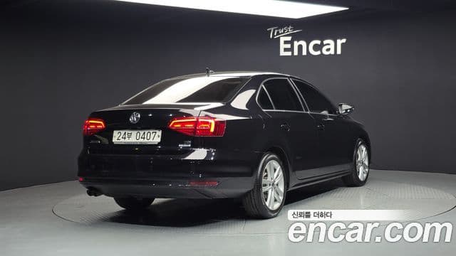 Volkswagen New Jetta 6세대, 2015 2