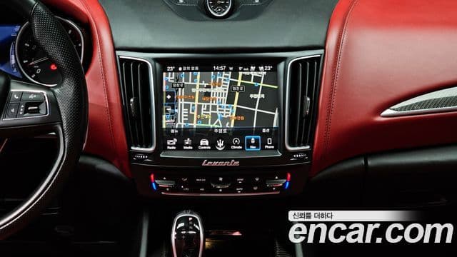 Maserati Levante 3.0 S AWD GranSport, 2018 14