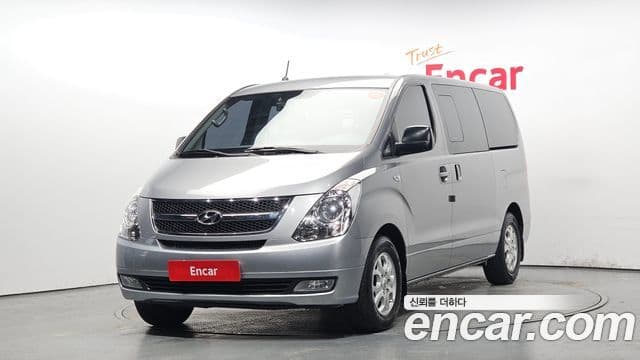 Hyundai Grand Starex CVX Premium, 2012 1