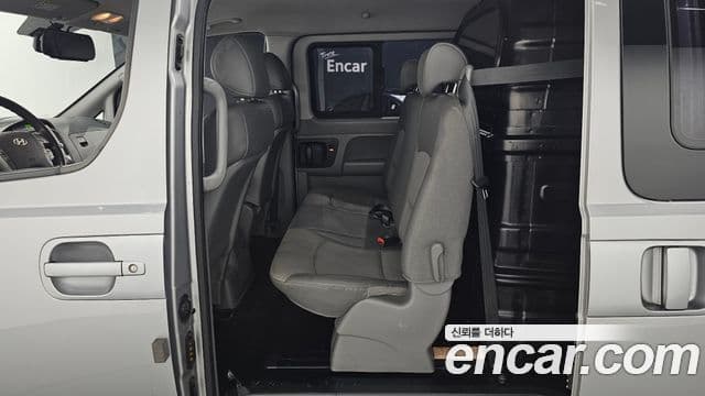 Hyundai Grand Starex CVX Premium, 2012 12