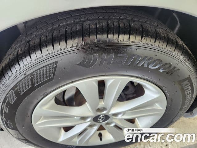 Hyundai YF Sonata люксовая версия, 2010 7