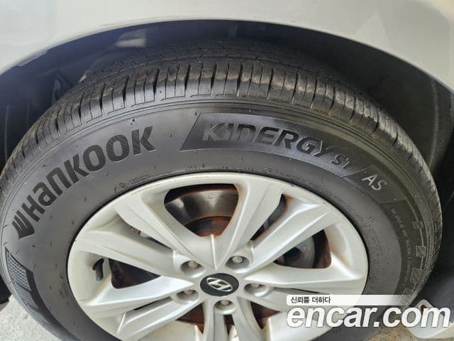 Hyundai YF Sonata люксовая версия, 2010 8