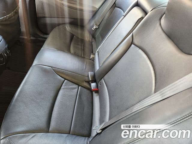 Hyundai YF Sonata люксовая версия, 2010 9